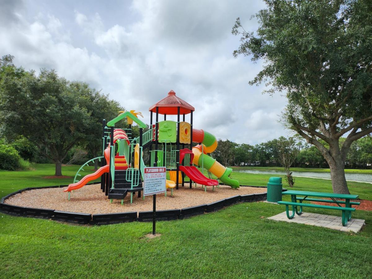 Fully Renovated, Quiet, Spacious Disney Themed Pool Home With Office Kissimmee Esterno foto